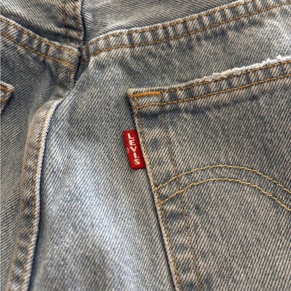 Levi’s 501 Jeans Mens 30x32 Straight Big E Button Fly Light Wash Premium Classic - Picture 9 of 14
